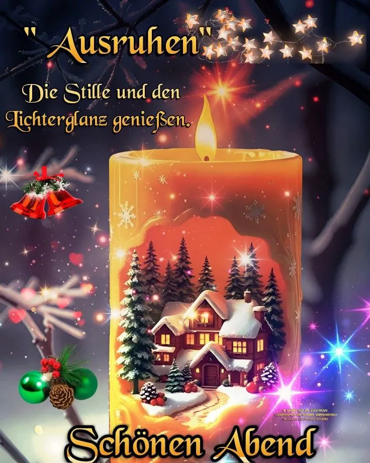 Ein festliches Guten-Abend-Grußbild mit einer orange leuchtenden Kerze, die ein verschneites Winterdorf mit Häusern und Tannenbäumen beleuchtet. Sterne, Glocken und glitzernde Ornamente ergänzen den Wunsch nach einem schönen und entspannten Abend.